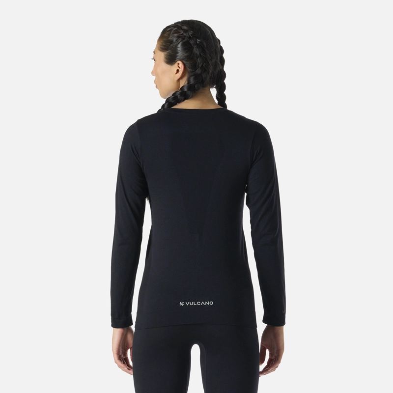 POLERA PRIMERA CAPA MUJER BUILT TO MOVE - 4