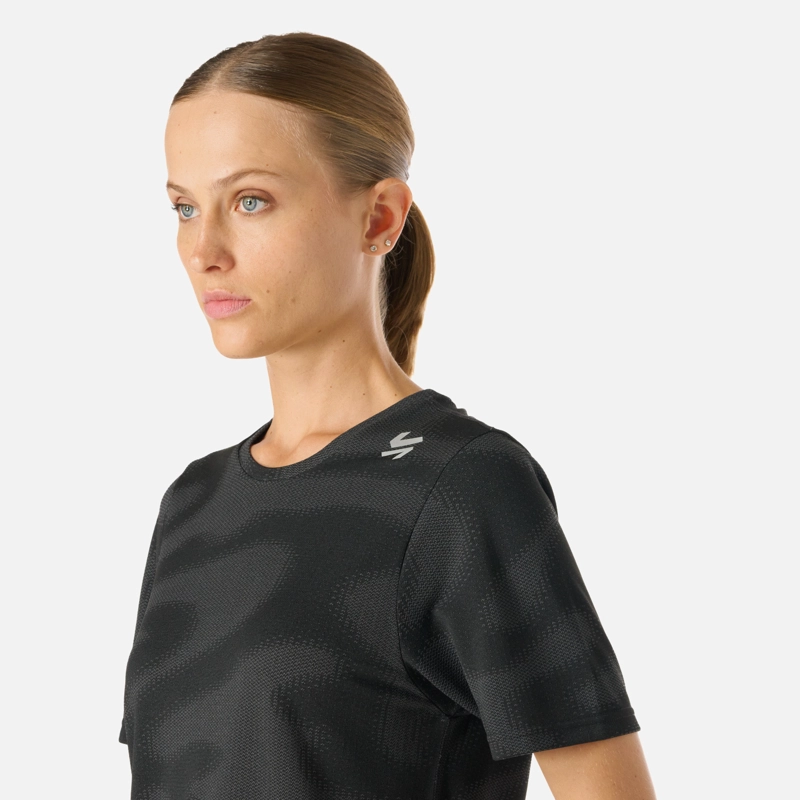 POLERA MANGA CORTA RUNNING SIN COSTURAS MUJER BUILT TO MOVE - 5