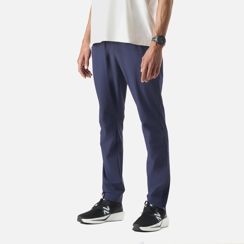 PANTALON DE BUZO DEPORTIVO HOMBRE BUILT TO MOVE - 2