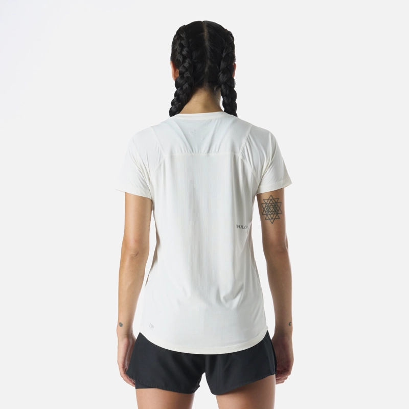 POLERA MANGA CORTA RUNNING MUJER BUILT TO MOVE - 4