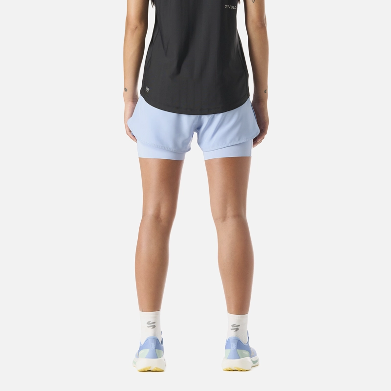 SHORTS MUJER BUILT TO MOVE 2-IN-1 2,5' SHORTS CELESTE VULCANO - 4