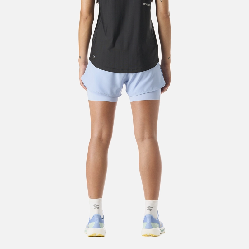 SHORTS MUJER BUILT TO MOVE 2-IN-1 2,5' SHORTS CELESTE VULCANO - 4