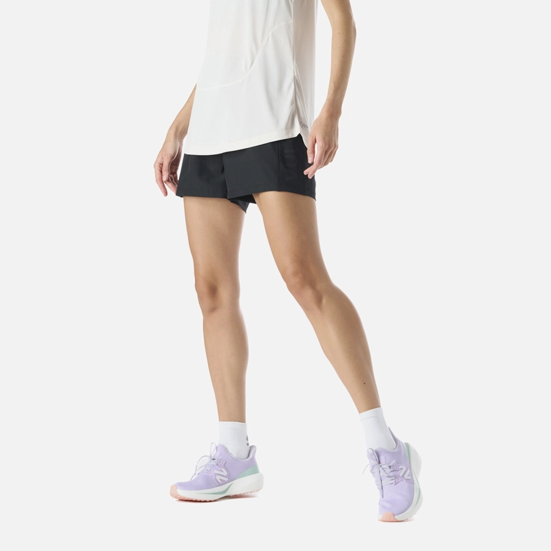 SHORT DEPORTIVO RUNNING 4' MUJER BUILT TO MOVE - 2