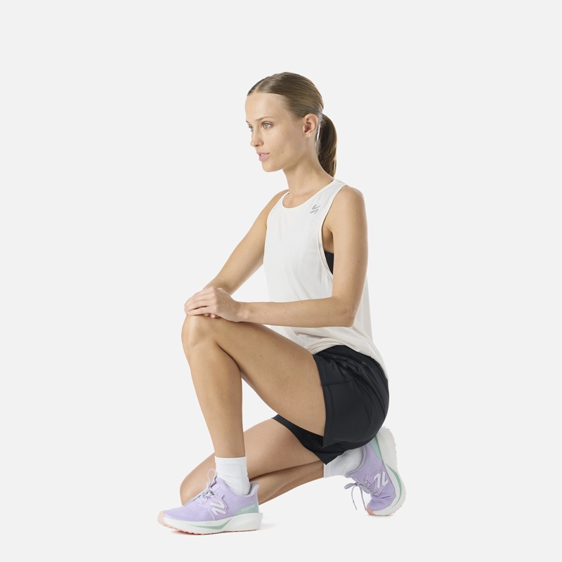 SHORT DEPORTIVO RUNNING 4' MUJER BUILT TO MOVE - 8