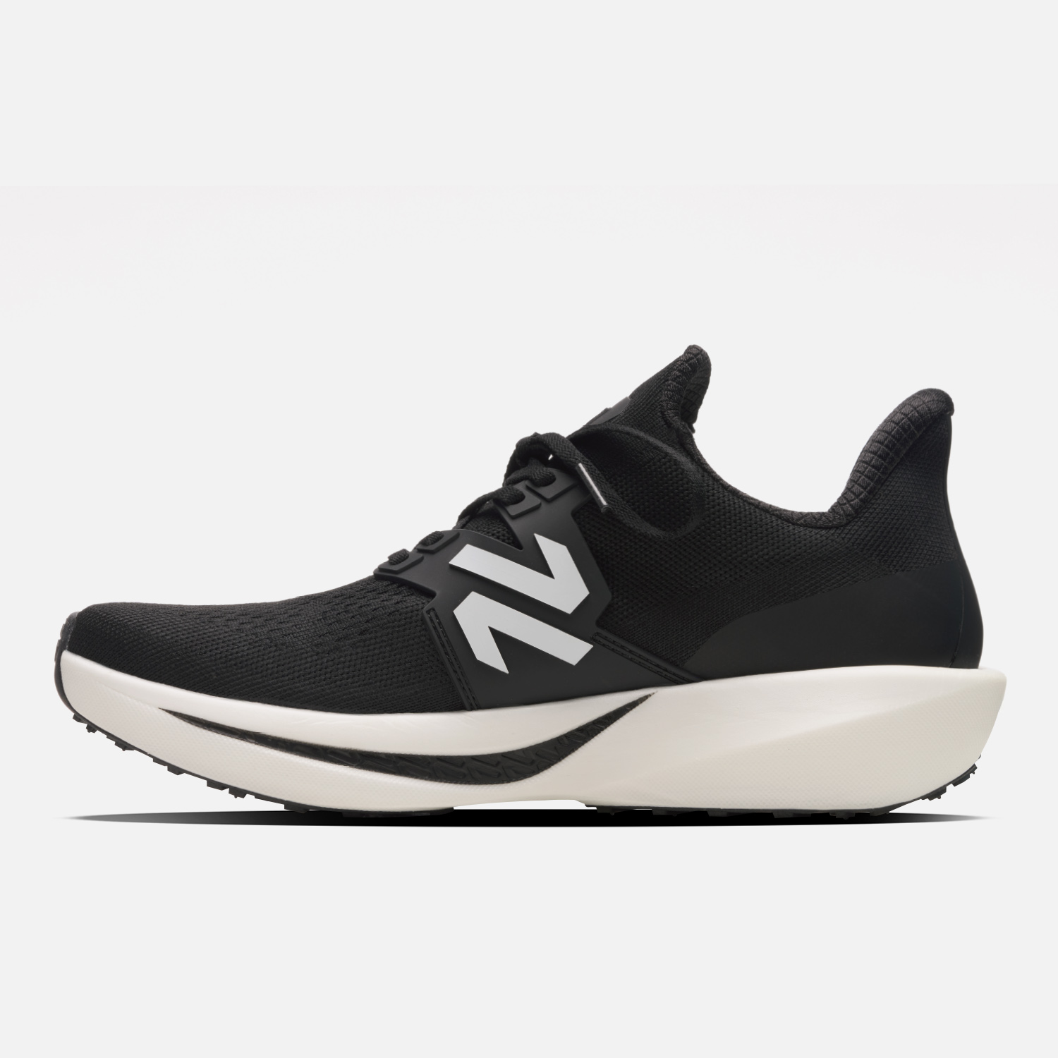 ZAPATILLA RUNNING HOMBRE MAGMA NEGRO - 2