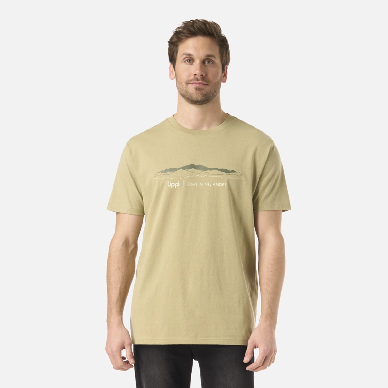 POLERA HOMBRE LOGO LIPPI FRONT PRINT T-SHIRT VERDE OLIVA LIPPI V26 - 1