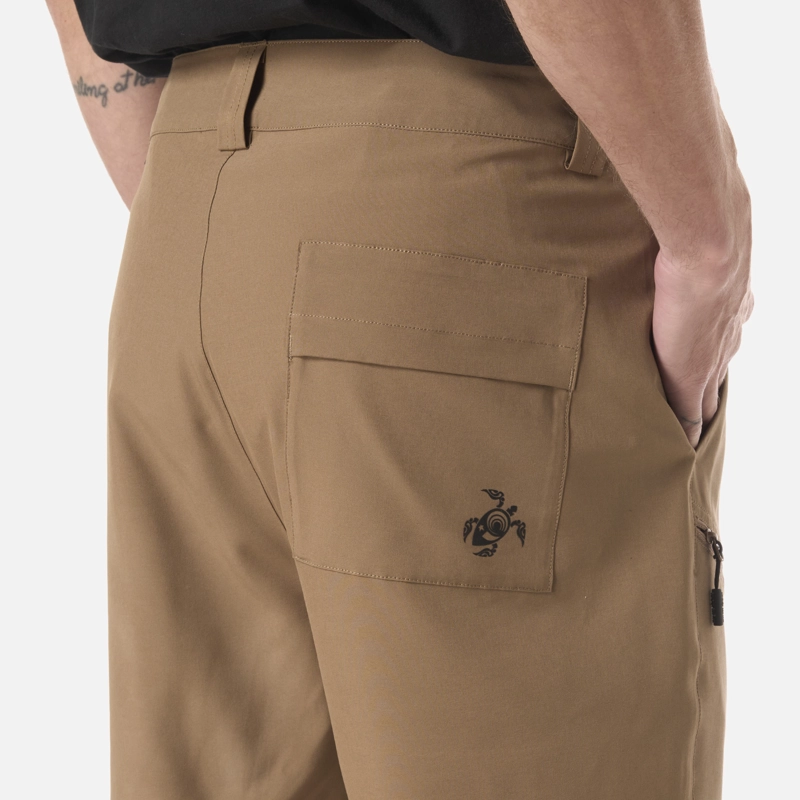 SHORT  HOMBRE ENCARGO CAFE CLARO HAKA HONU - 6