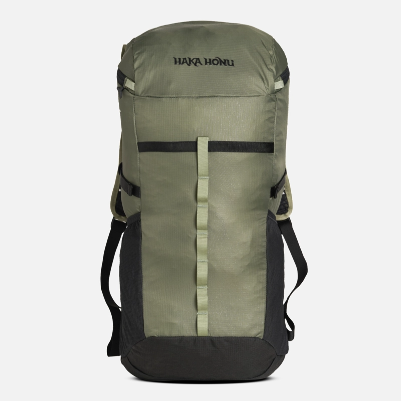 MOCHILA PESO PLUMA 25L VERDE HAKA HONU V26