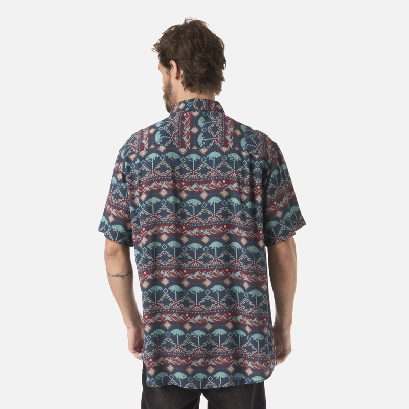 CAMISA HOMBRE GOOD KARMA PRINT AZUL NOCHE HAKA HONU - 3