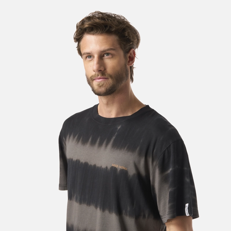 POLERA HOMBRE MAMBOO GRAFITO HAKA HONU - 4