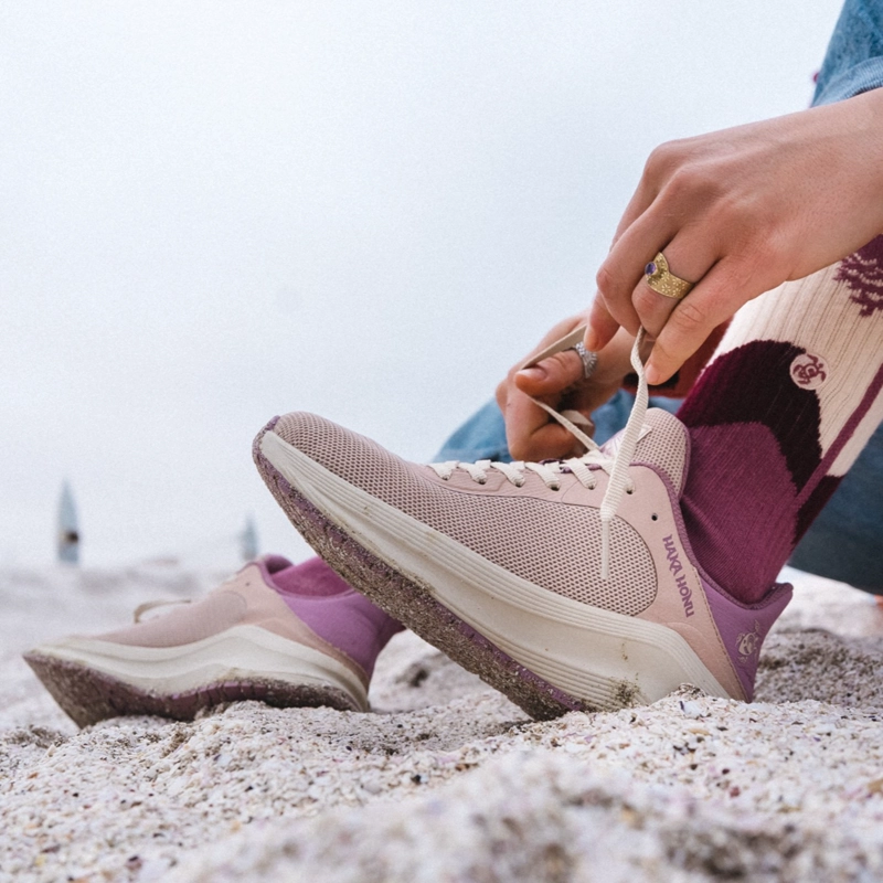 ZAPATILLA MUJER ESCALA BEIGE HAKA HONU - 9