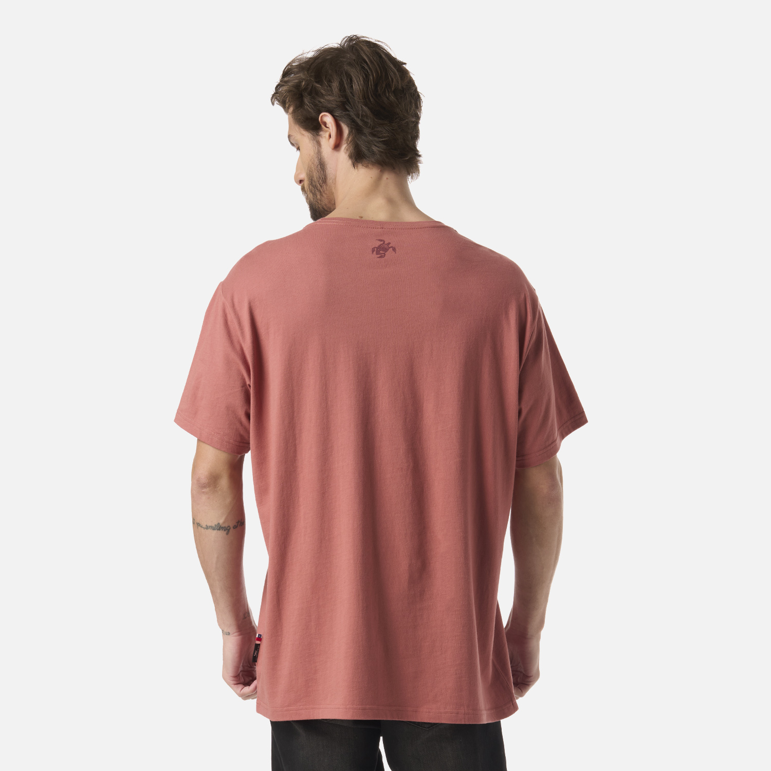 POLERA HOMBRE LOGO TERRACOTA CLARO HAKA HONU - 3