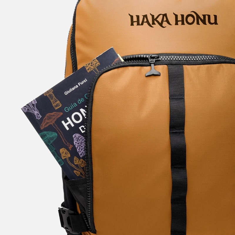 MOCHILA  CROMI 22L MOSTAZA HAKA HONU I26 - 5