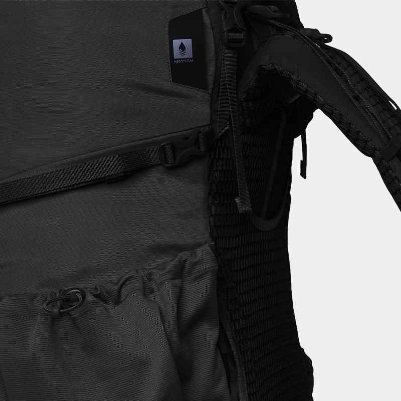 MOCHILA AEROTREK BACKPACK 60L NEGRO  LIPPI I26 - 7
