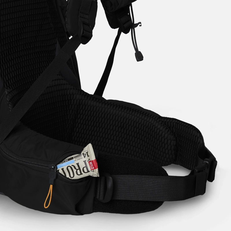 MOCHILA AEROTREK BACKPACK 60L NEGRO  LIPPI I26 - 8