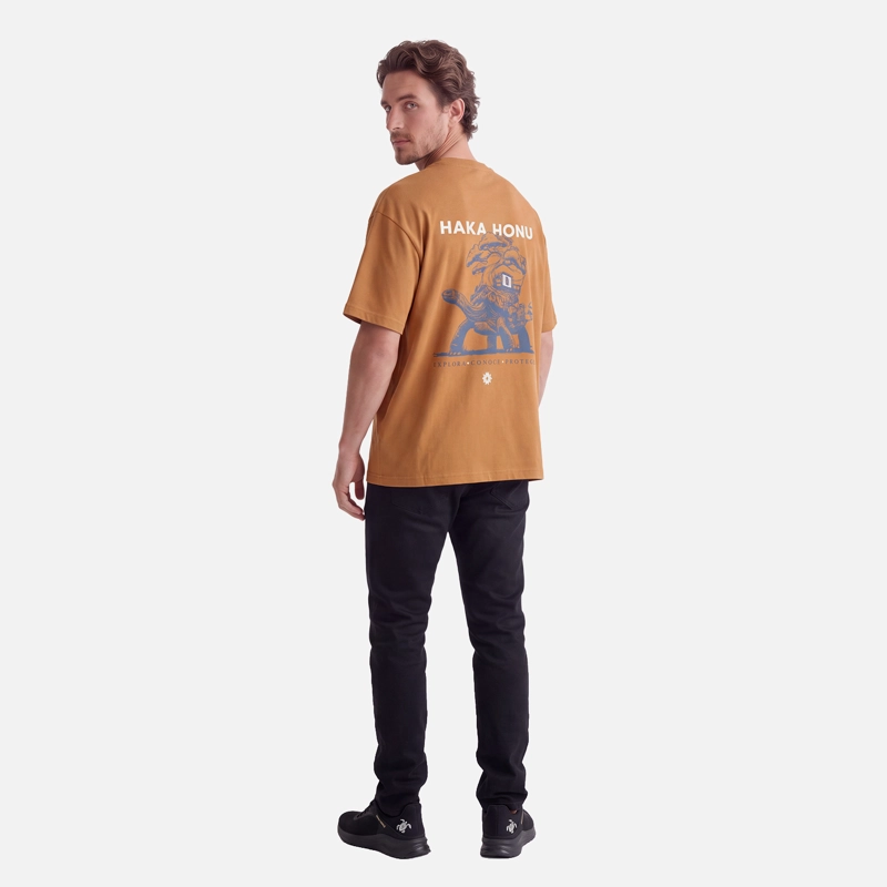 POLERA HOMBRE NORTE GRANDE MOSTAZA HAKA HONU V27 - 5