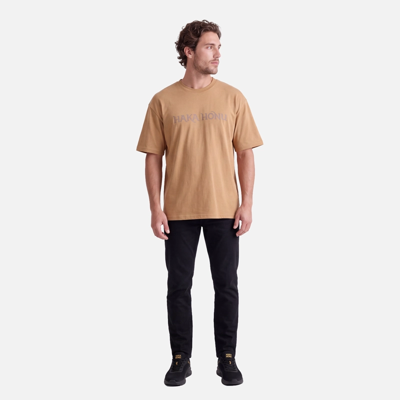 POLERA HOMBRE LOGO CAFE CLARO HAKA HONU V27 - 1