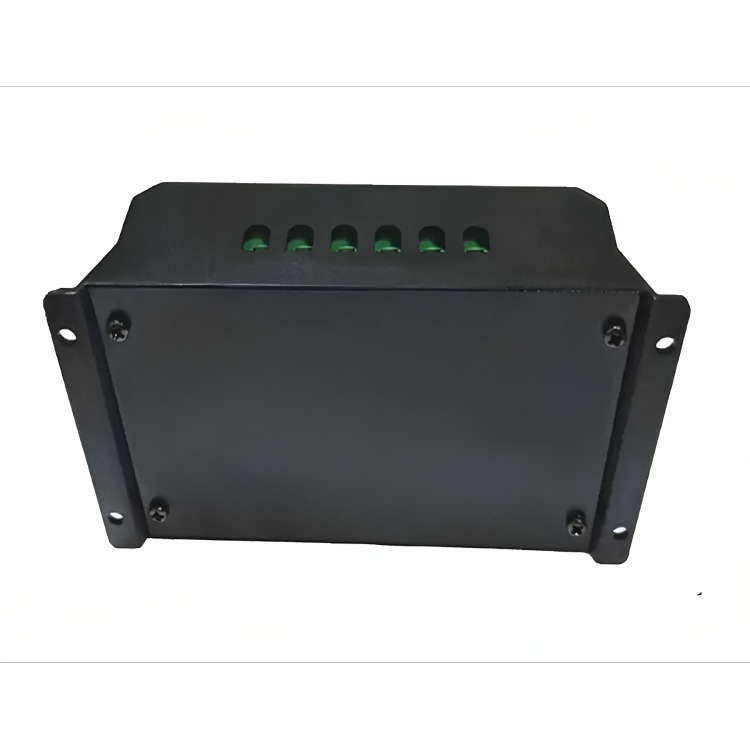 REGULADOR DE CARGA SOLAR DIGITAL 12V 24V 10A - 1