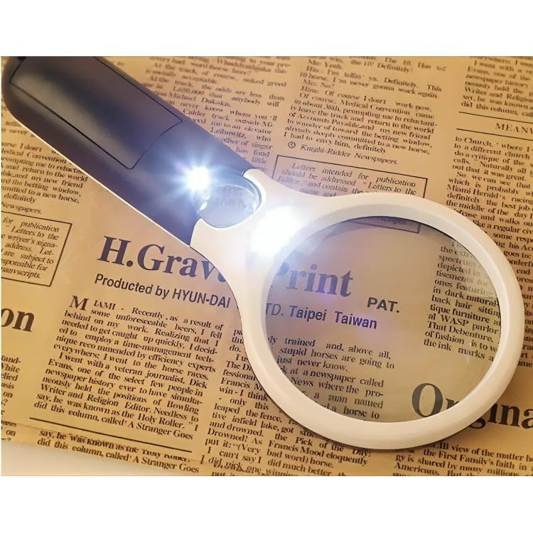 LUPA DE LECTURA CON ILUMINACIÓN LED CON LUZ UV - 3