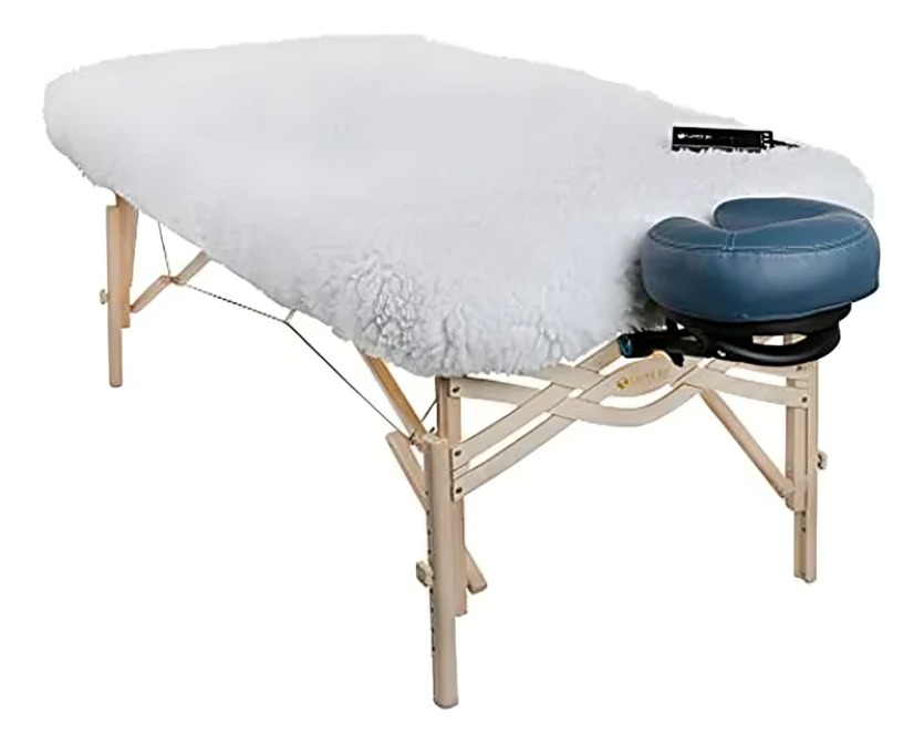 FRAZADA FLANNEL 1.5 PLAZAS / EN COLOR BLANCO – PLUMETTI - 1