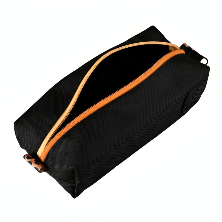 ESTUCHE KOSS / BLACK ANIMAL – TORRE - 2