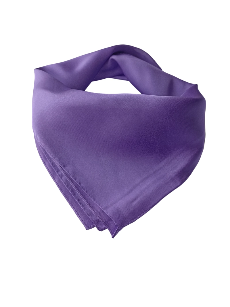 PAÑUELO TIPO SEDA CORTO COLOR LISO MORADO - 1