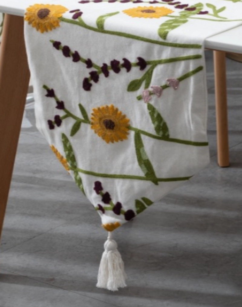CAMINO DE MESA BORDADO ELEGANTE 33 X 180CM - 2