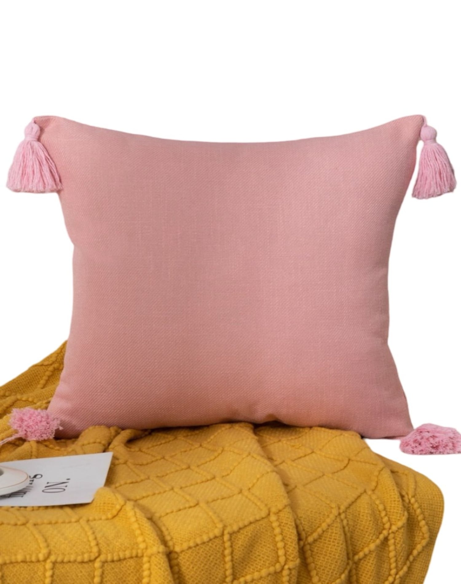 FUNDA COJÍN PAR LINO CON POMPONES ROSA - 1