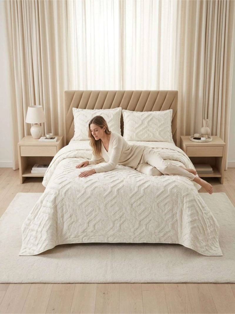 QUILT  GEOME TRICO DE VERANO LIVIANO  KING / SUPER KING TUFTING - 2