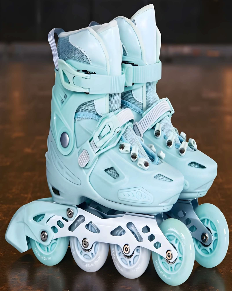 PATIN LINEAL CON LUCES Y KIT TALLA M 32-35 CELESTE - 3