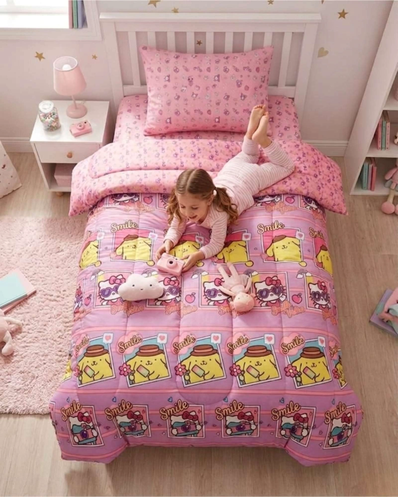 CUBRECAMA INFANTIL ROSADO CON FUNDA DISEÑO FLORES Y GRAFICOS - 3