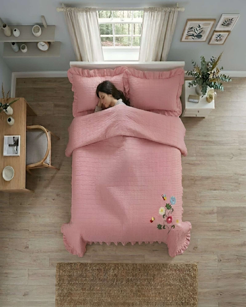 QUILT BORDADO DE 2 PLAZAS CON FRAGANCIA RELAJANTE - 3