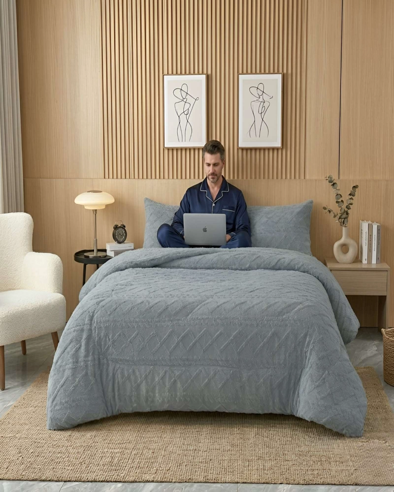 CUBRECAMA 2 PLAZAS CON RELIEVE COBERTOR ELEGANTE SUAVE - 2