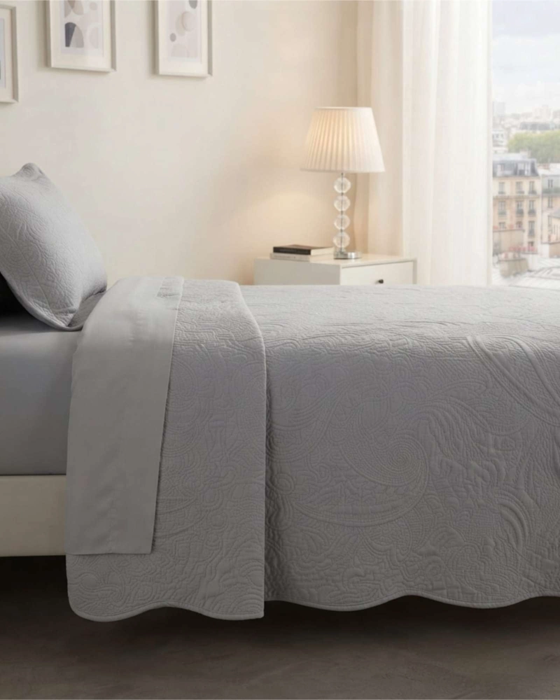 CUBRECAMA QUILT VERANO 1.5 PLAZAS LISO CON TEXTURA EN RELIEVE - 1