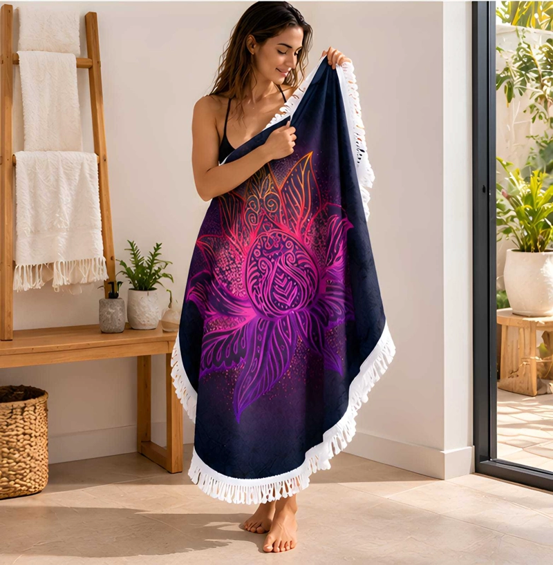 TOALLA DE PLAYA REDONDA 150 CM CON ESTAMPADO Y FLECOS DECORATIVOS - 1