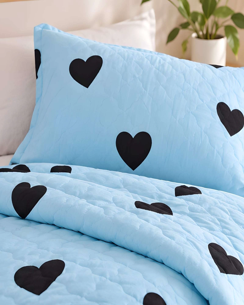 CUBRECAMA QUILT 1.5 PLAZAS PARA VERANO CON ALMOHADA INCLUIDA - 1