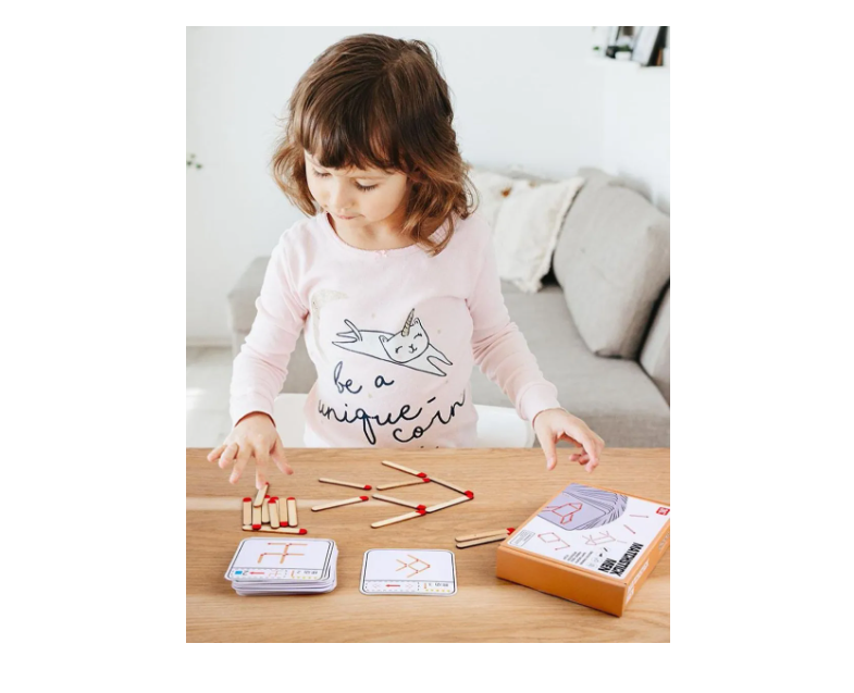 JUEGO EDUCATIVO DE PALITOS DE MADERA ESTILO MONTESSORI - 3