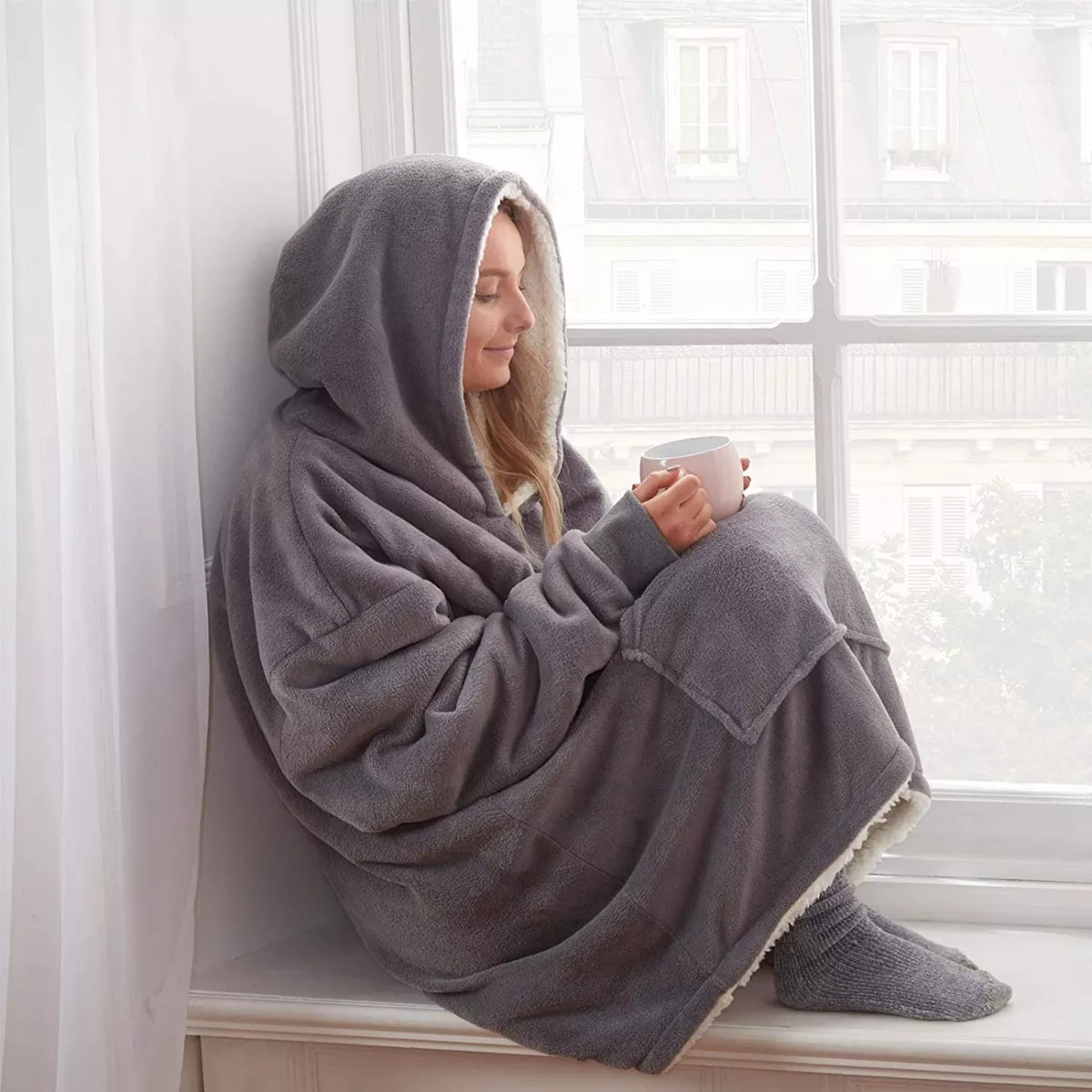 POLERÓN CON CAPUCHA - ESTILO HUGGLE HOODIE PARA ADULTOS TALLA ÚNICA - 1