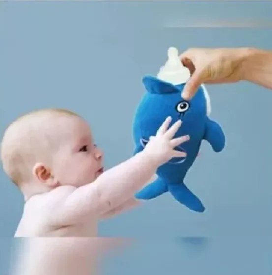 FUNDA CUBRE MAMADERA TUTIHOGAR AZUL PELUCHE PORTA MAMADERA ANTIGOLPES - 2