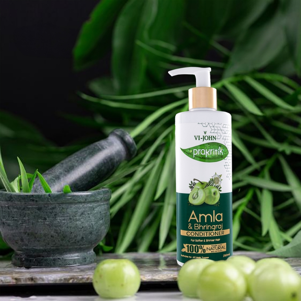 PRAKRITIK ACONDICIONADOR AMLA Y POLVO AYURDÉVICA 250 ML - 3