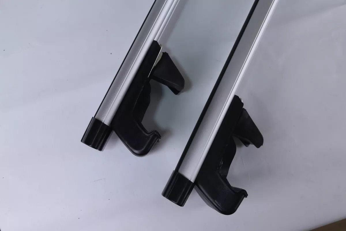 BARRAS PORTAEQUIPAJE 1.37 MT UNIVERSAL + LLAVE SEGURIDAD - 4
