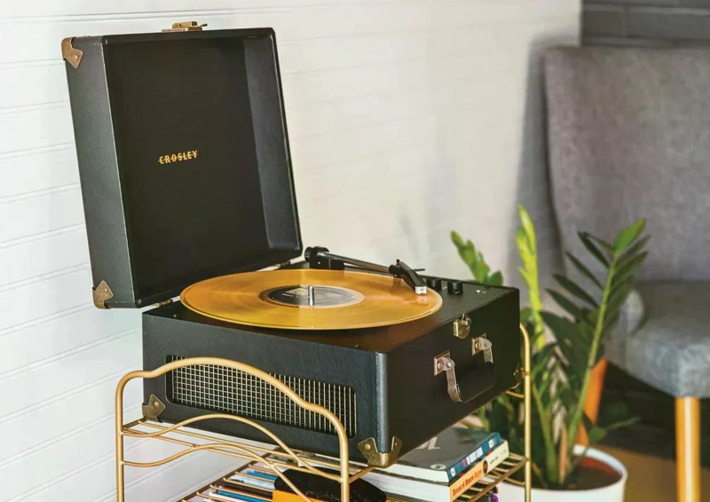 TORNAMESA CROSLEY/ RETROSPECT RECORD PLAYER TURNTABLE - 7