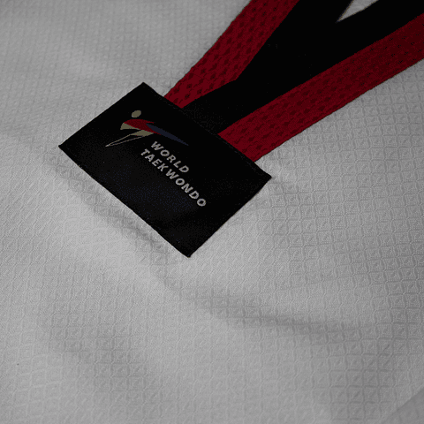 DOBOK DIAMOND CUELLO ROJO NEGRO TAESO - 3