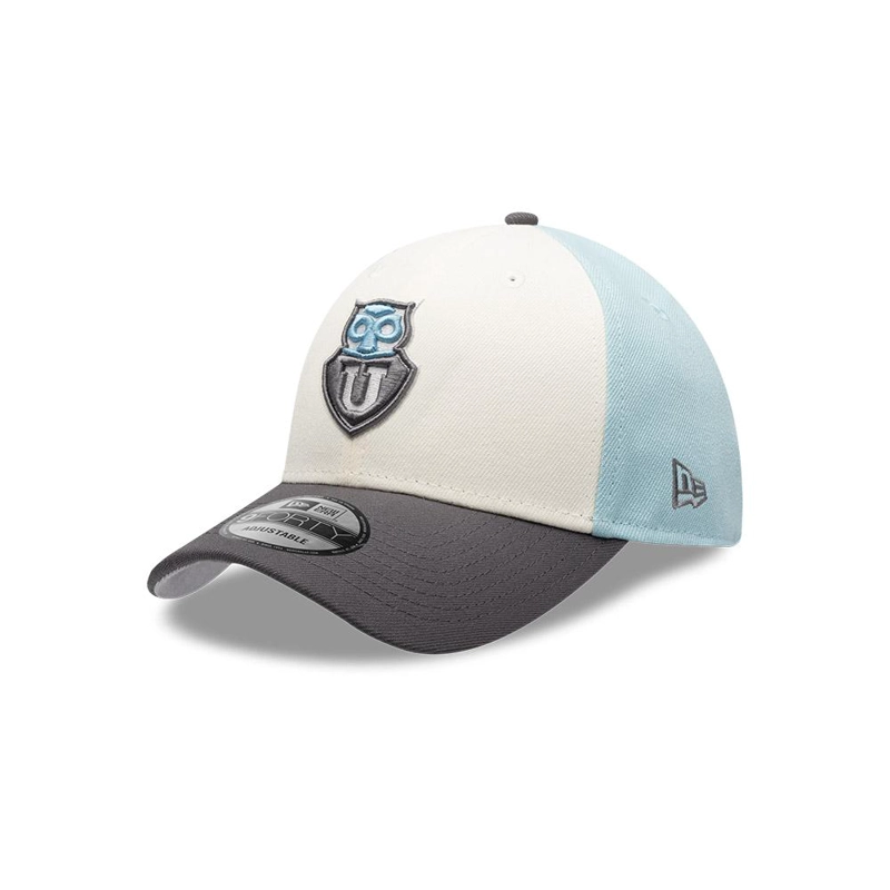 JOCKEY UNIVERSIDAD DE CHILE 2026 ESCUDO CELESTE GRIS NEW ERA