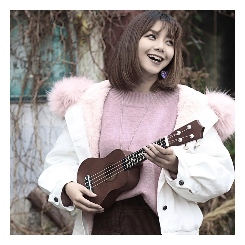 UKELELE 21' CAFE OSCURO INCLUYE FUNDA - 2