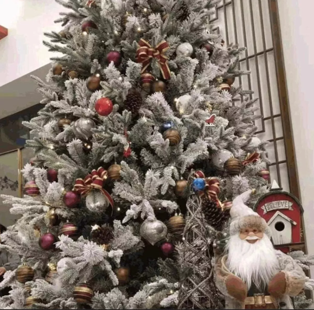 ÁRBOL DE NAVIDAD NEVADO 210CM FRONDOSO - 4