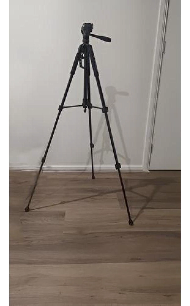 TRÍPODE CÁMARA Y CELULAR PLEGABLE CON BOLSO ALUMINIO 140CM - 9