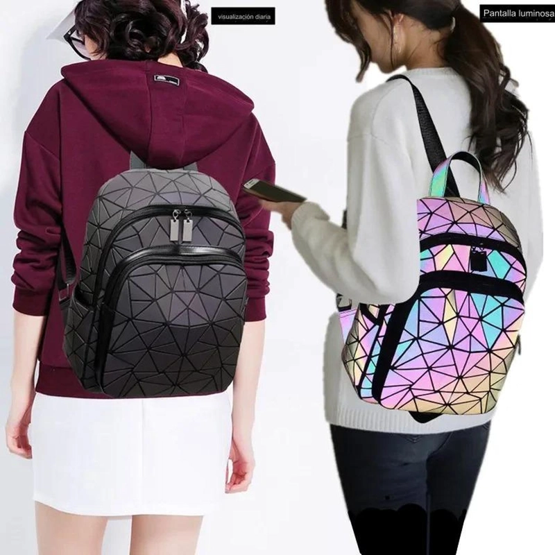 MOCHILA GEOMÉTRICA HOLOGRÁFICA REFLECTANTE 15L MUJER ESTILO - 4