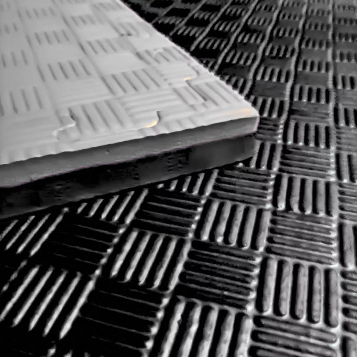 PACK 4 PLANCHA TATAMI 100CM X 100CM X 2.5CM GRIS Y NEGRO - 4