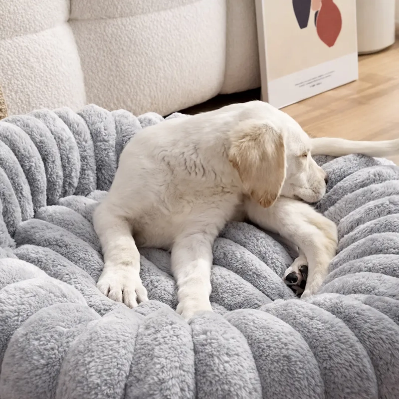 CAMA NIDO DONUT ANTI ANSIEDAD TALLA S PETSCOOL GRIS 50CM - 4